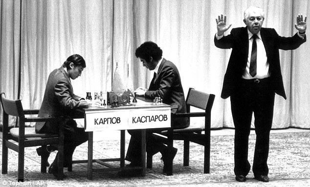 chess games of garry kasparov